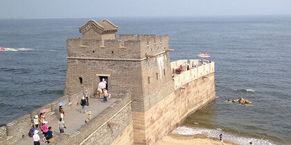 Where wall meets sea