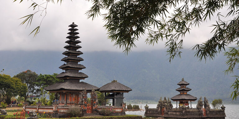 Pura Ulun Danau Batur Temple