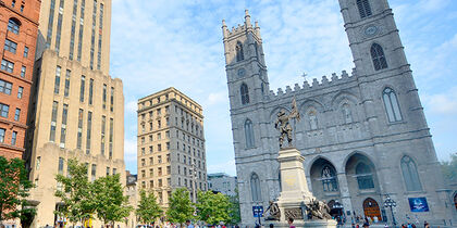 The impressive Place d'Armes