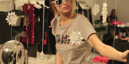 Paris Hilton also shops on Robertson Boulevard